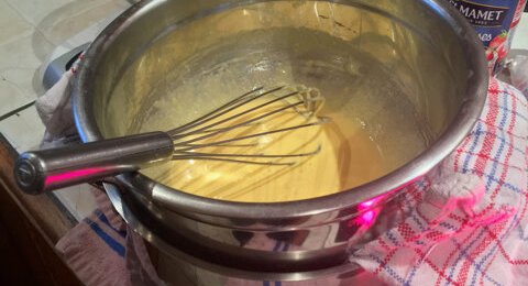 Quick tip: When you need three hands